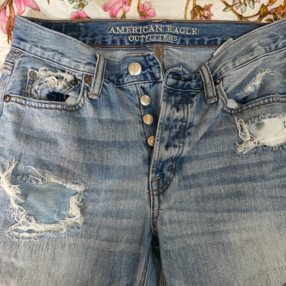 American eagle jeans Vijay age